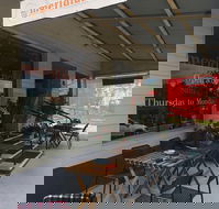Meridian Cafe