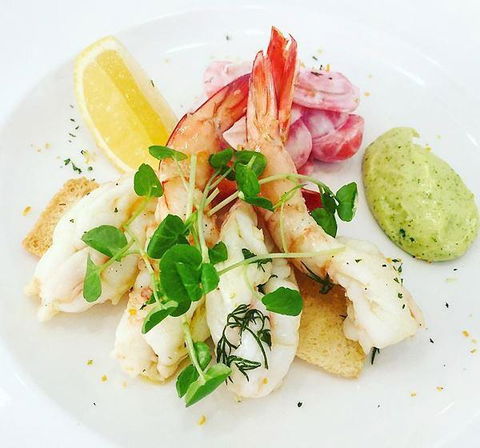 Sails Beach Restaurant & Bar - Accommodation Bookings 13