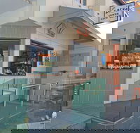 Pikolo Espresso Bar - Accommodation Bookings