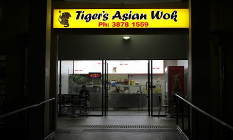 Tiger's Asian Wok - Kenmore - Accommodation Bookings 0