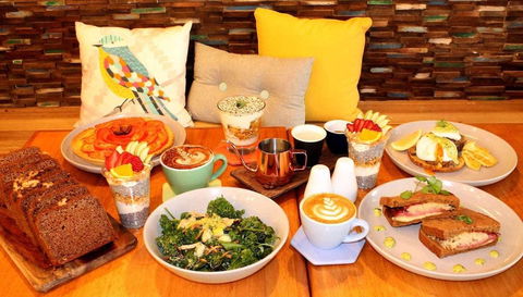 Two Black Birds Cafe - Accommodation Bookings 0