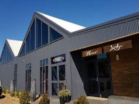 Dubbo Rhino Lodge Restaurant And Bar - Restaurant And Bar Closed Until Further Notice - Accommodation Bookings 0