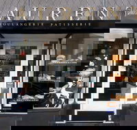 Laurent - Toorak - Accommodation Bookings