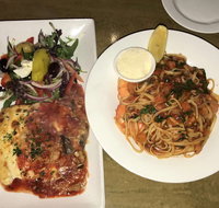 Spartan Grill - Gladstone Hotel - Accommodation Bookings