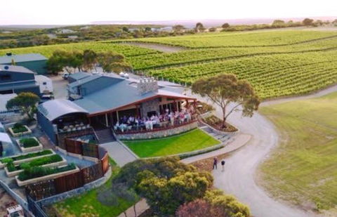 The Line & Label Restaurant - Accommodation Bookings 1