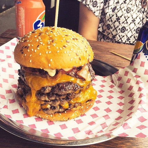 Humburger - Accommodation Bookings 0