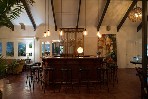 Shut The Gate Wines - Accommodation Bookings 2