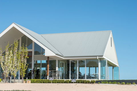 Artwine Cellar Door - Accommodation Bookings 1