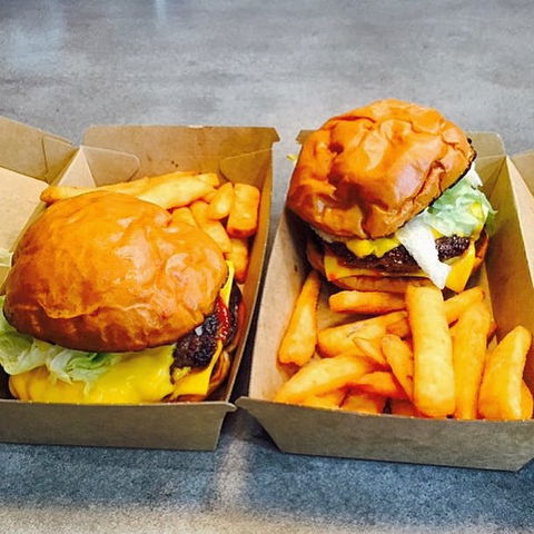 Five Points Burgers - Accommodation Bookings 0