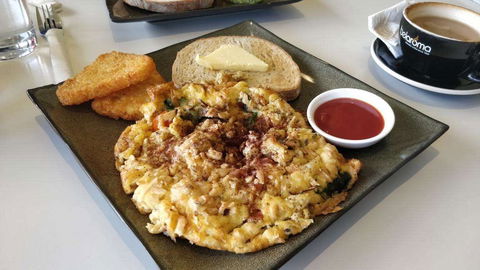 View Cafe - Accommodation Bookings 0