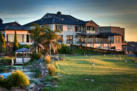 Baudins Restaurant At McCracken Country Club - Accommodation Bookings 0