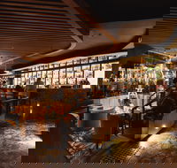 Evolve Spirits Bar - Accommodation Bookings