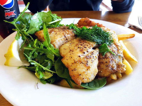 Kiah Seafood Restaurant - Accommodation Bookings 0