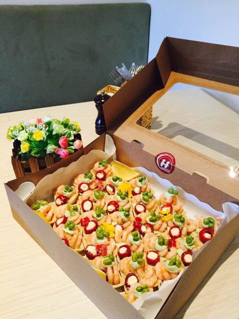 HCafe - Jordan Springs - Accommodation Bookings 0