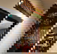 Walsh's Hotel - Accommodation Bookings