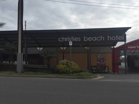 Christies Beach Hotel - Accommodation Bookings 0