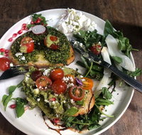 Tripod Cafe - Accommodation Bookings