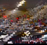 Noelene's Book Cafe