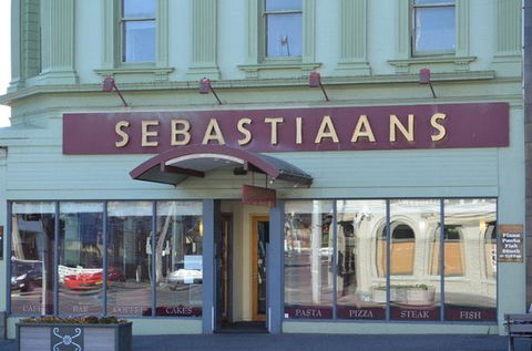 Sebastiaans - Accommodation Bookings 12