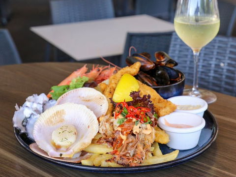 Oyster Bar Darwin - Accommodation Bookings 1