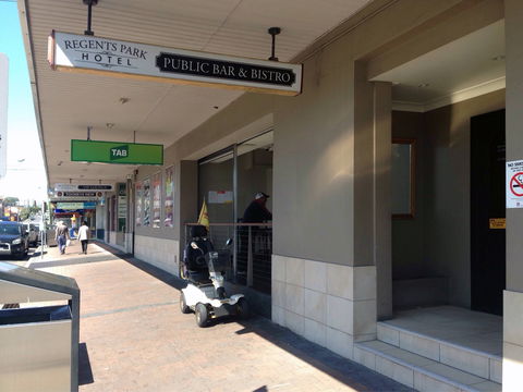 Regents Park Hotel - Accommodation Bookings 0