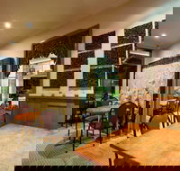 KB Thai - Accommodation Bookings