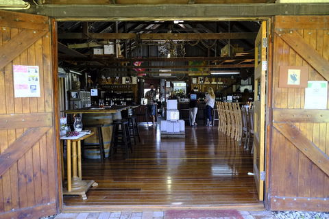 Hanging Tree Wines - Accommodation Bookings 2
