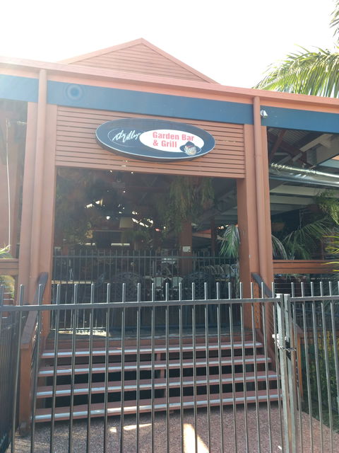 Village Garden Bar & Grill - Accommodation Bookings 0