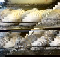 Thang Loi Victoria Cake Shop - Accommodation Bookings