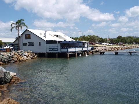 The Boatshed: Batemans Bay - Accommodation Bookings 0