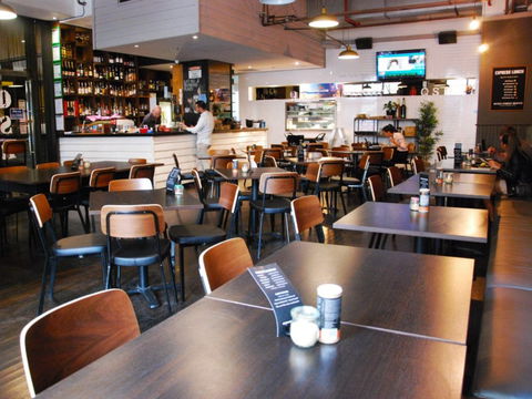 Queen Street Rescue - Accommodation Bookings 0