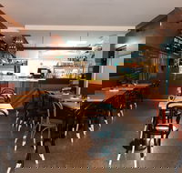 La Lola - Accommodation Bookings