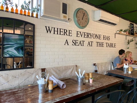 Oikos Cafe Ipswich - Accommodation Bookings 2