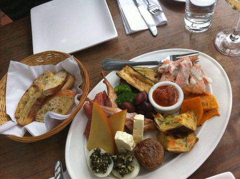 Base Camp Cafe - Accommodation Bookings 0
