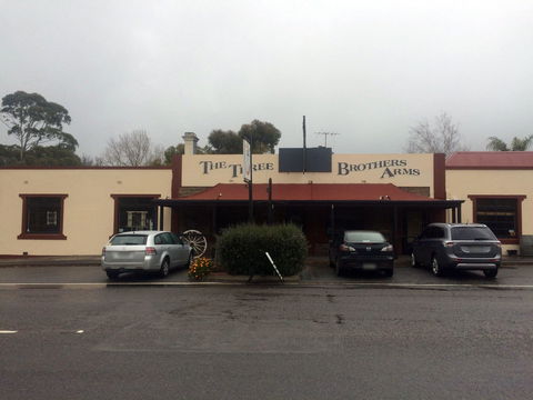 Three Brothers Arms - Accommodation Bookings 0