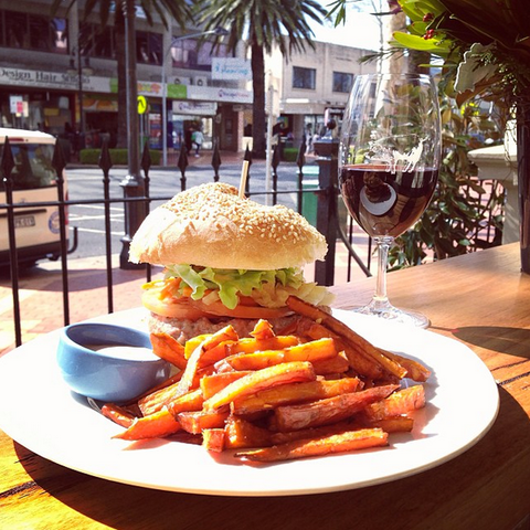 The Pig & Tinder Box - Accommodation Bookings 1
