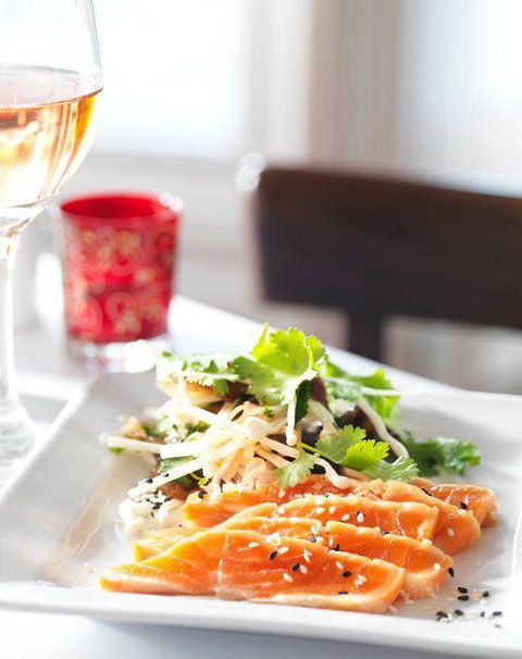 Rubyos - Accommodation Bookings 24