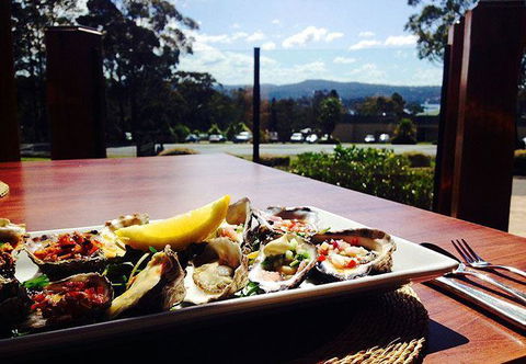 Wheelers Seafood Restaurant - Accommodation Bookings 18