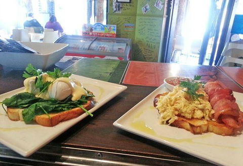 Agatha's Licensed Cafe - Accommodation Bookings 7