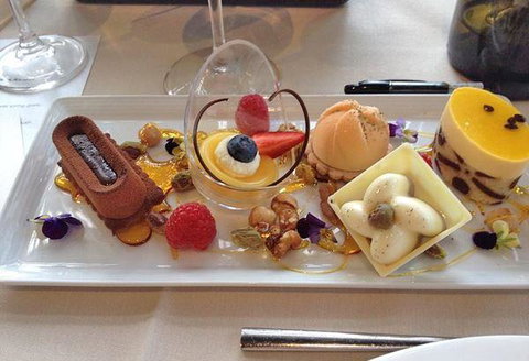 Courabyra Wines Restaurant - Accommodation Bookings 6