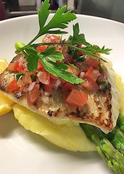 Limones Restaurant - Accommodation Bookings 18