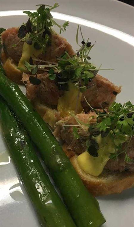 Limones Restaurant - Accommodation Bookings 4