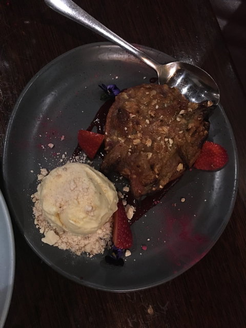 Mick O'Shea's Irish Pub - Accommodation Bookings 1