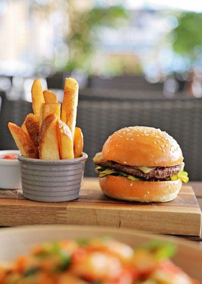 Tradewinds Bar & Bistro - Accommodation Bookings 0