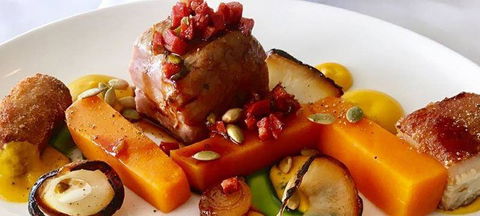 C Restaurant - Accommodation Bookings 2