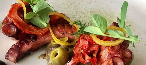 C Restaurant - Accommodation Bookings 3