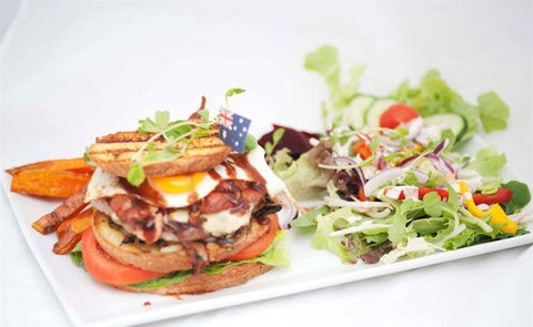 Ken's Humble Pie Shop - Accommodation Bookings 6
