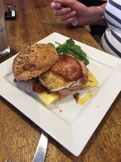 Seven Monks Cafe & Wares - Accommodation Bookings 5