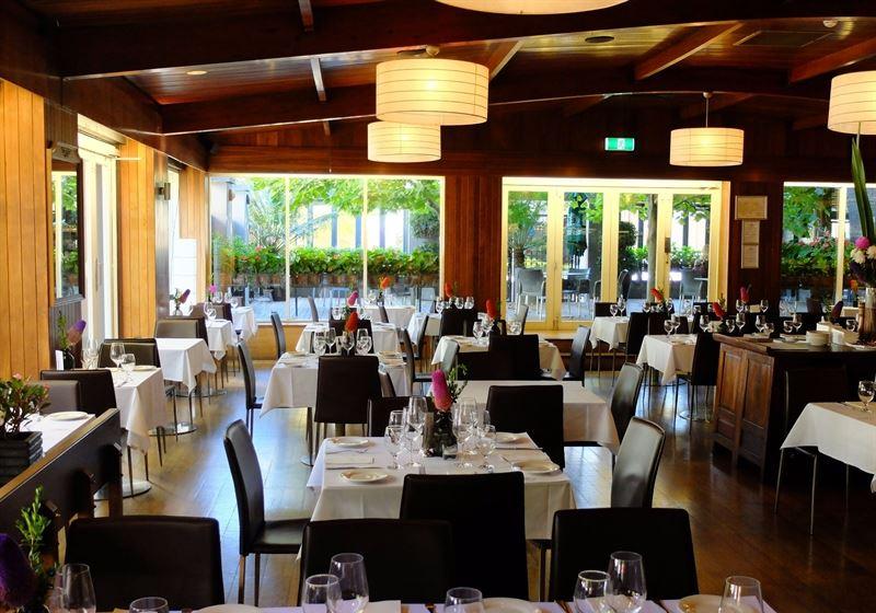 Hayters Hill NSW Accommodation Bookings
