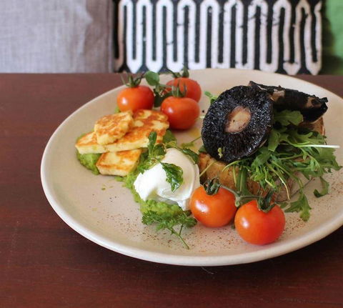 Drift Kitchen - Accommodation Bookings 11